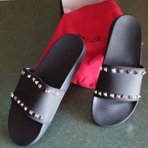 New black slides!!